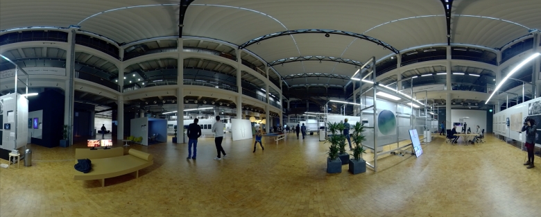 welcome to zkm — © N. Völzow