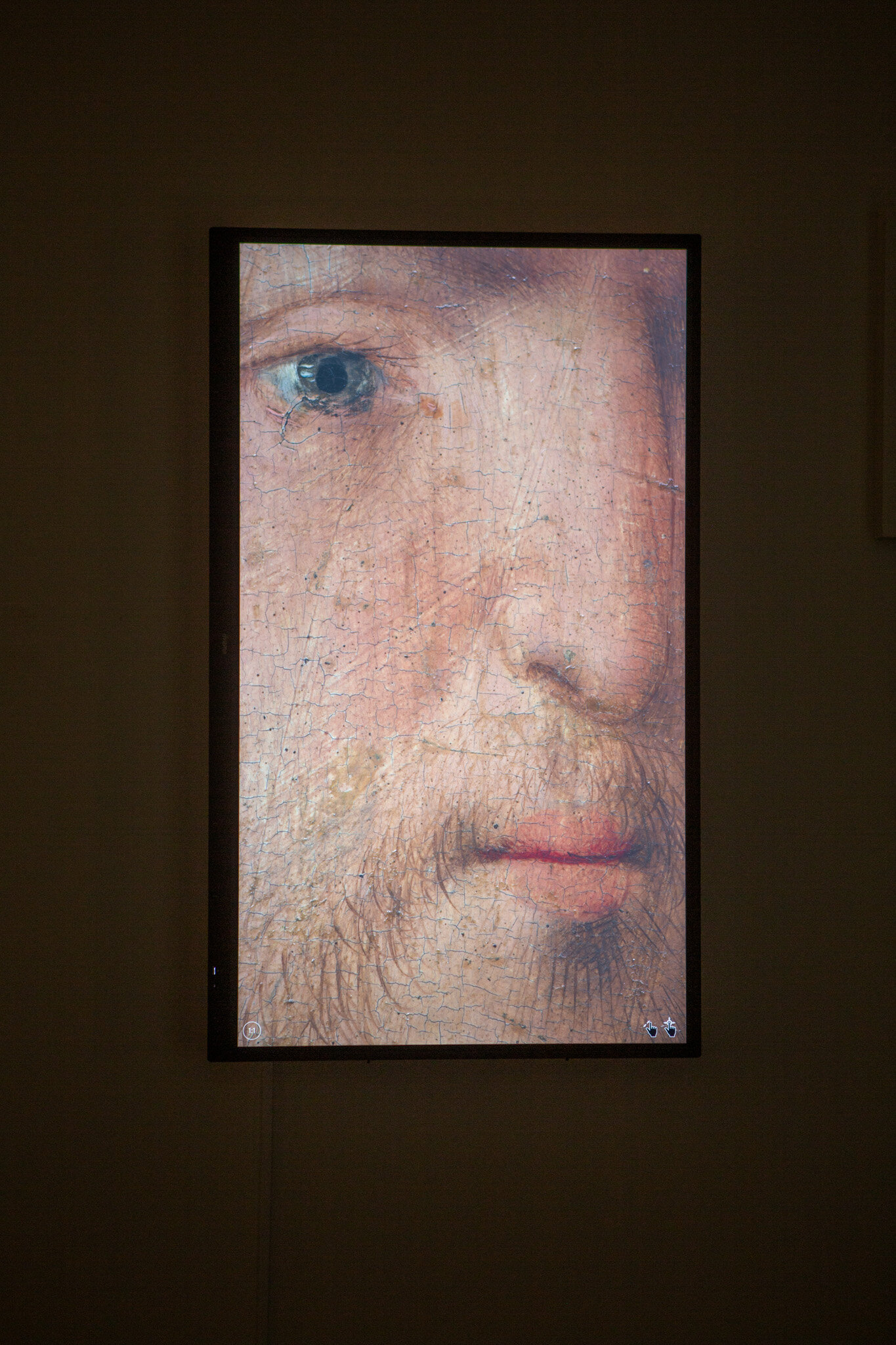 Henry VIII Trifold (III) — © N. Völzow