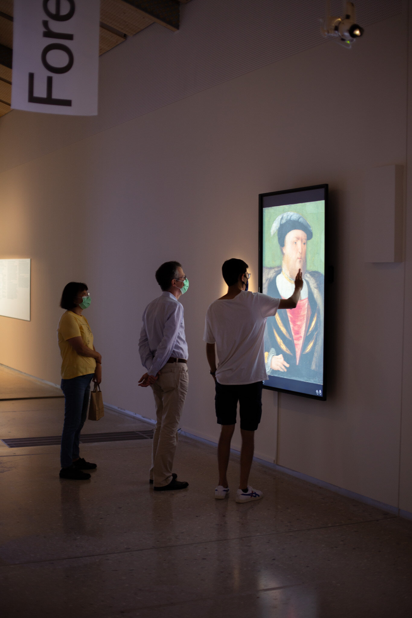 Henry VIII Trifold (III) — © N. Völzow