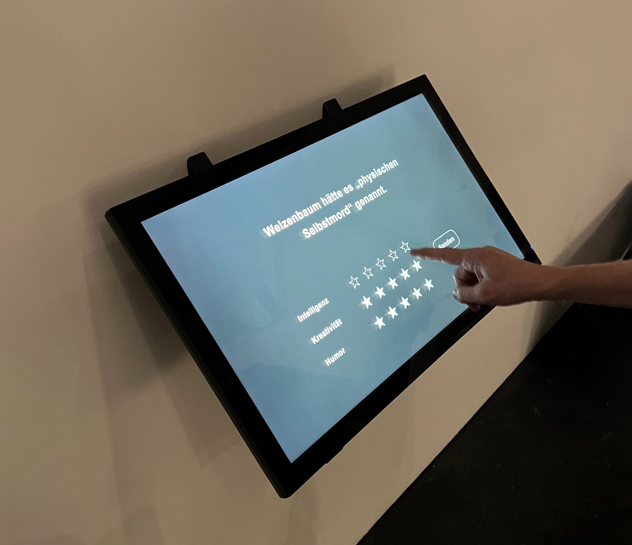 Feedback-Station zum Bewerten der Textgenerierung — © N. Völzow