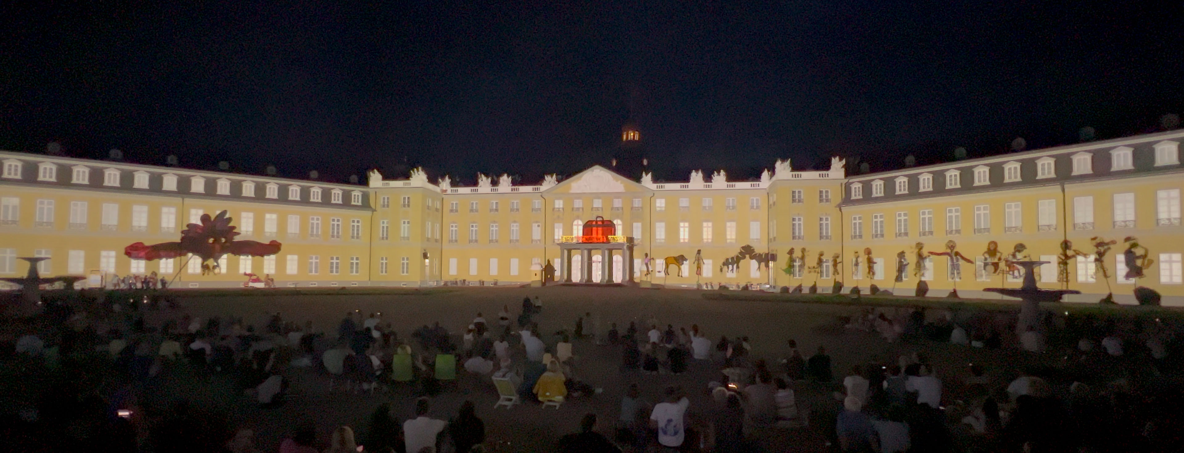 Umzug in die Zukunft - Schlosslichtspiele — © N. Völzow
